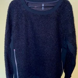 NEW MTA womens active top